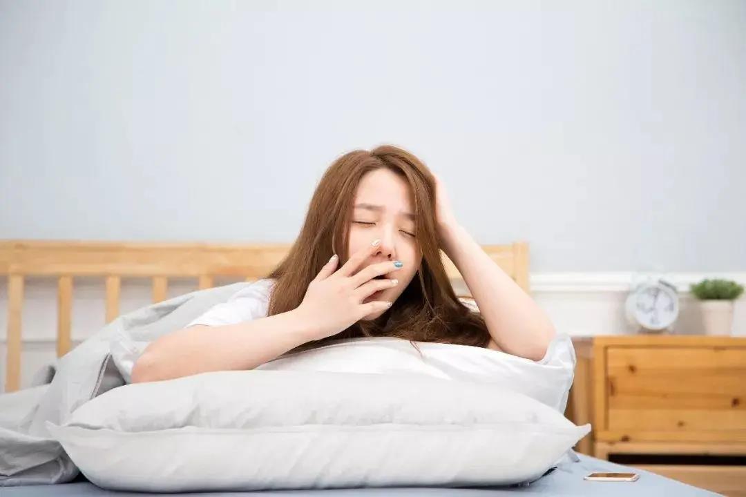 早起出現(xiàn)4個癥狀，提示你血壓升高了!